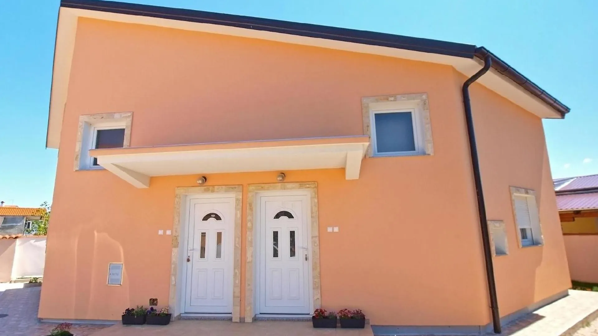 Apartment Ferienwohnung Fuer 6 Personen Ca 70 Qm In Fazana-Surida, Istrien Istrische Riviera Valbandon
